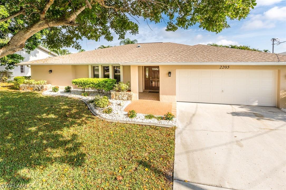 2205 SE 10th Ter., Cape Coral, FL 33990