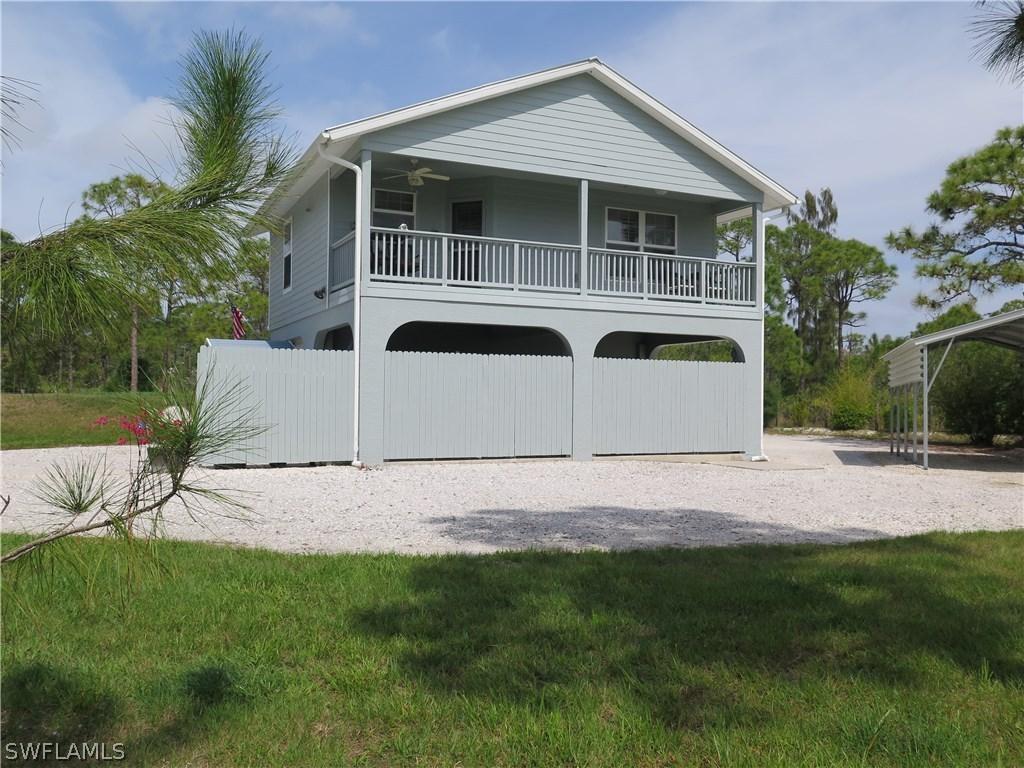 8708 Whispering Pines Dr., St. James City, FL 33956