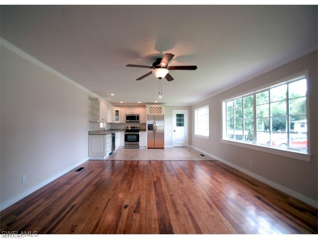 1542 Grove Ave., Fort Myers, FL 33901