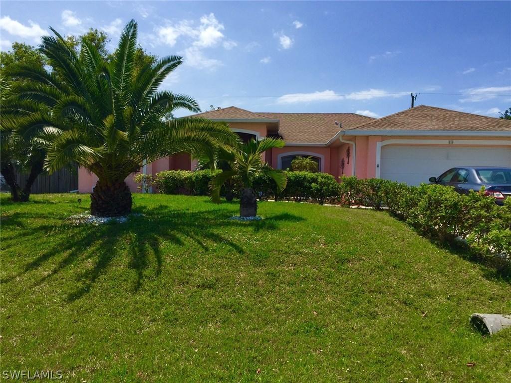 810 SW 10th Pl., Cape Coral, FL 33991