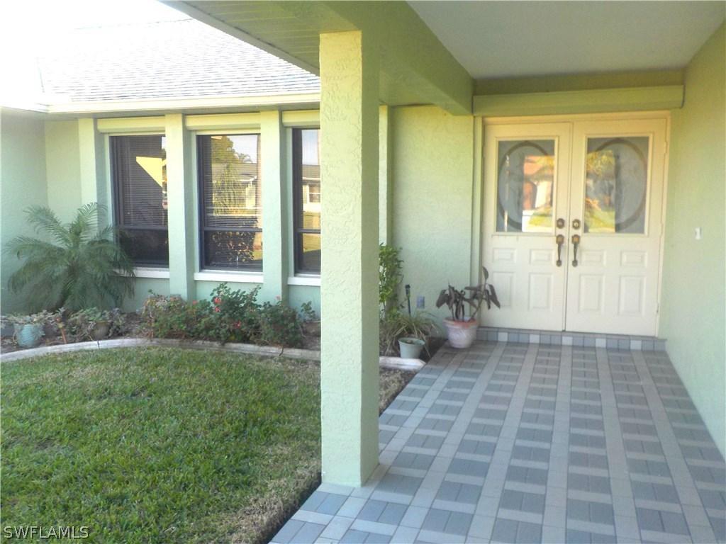 1930 SE 5th Ter., Cape Coral, FL 33990