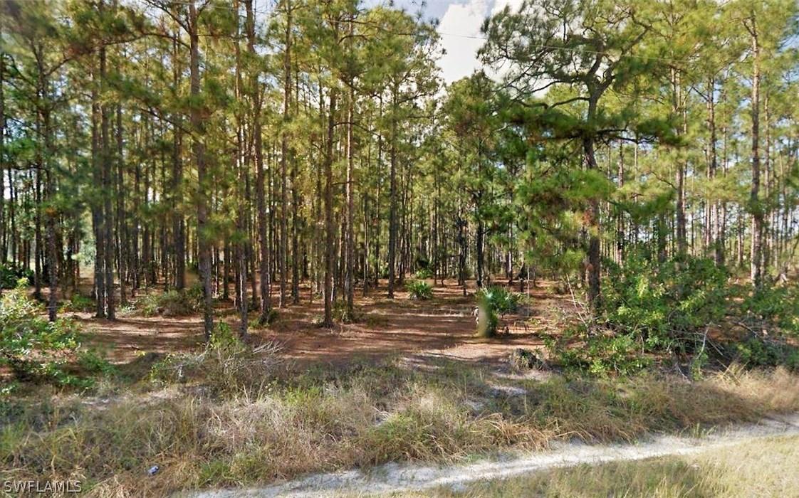 1119 North Ave., Lehigh Acres, FL 33972