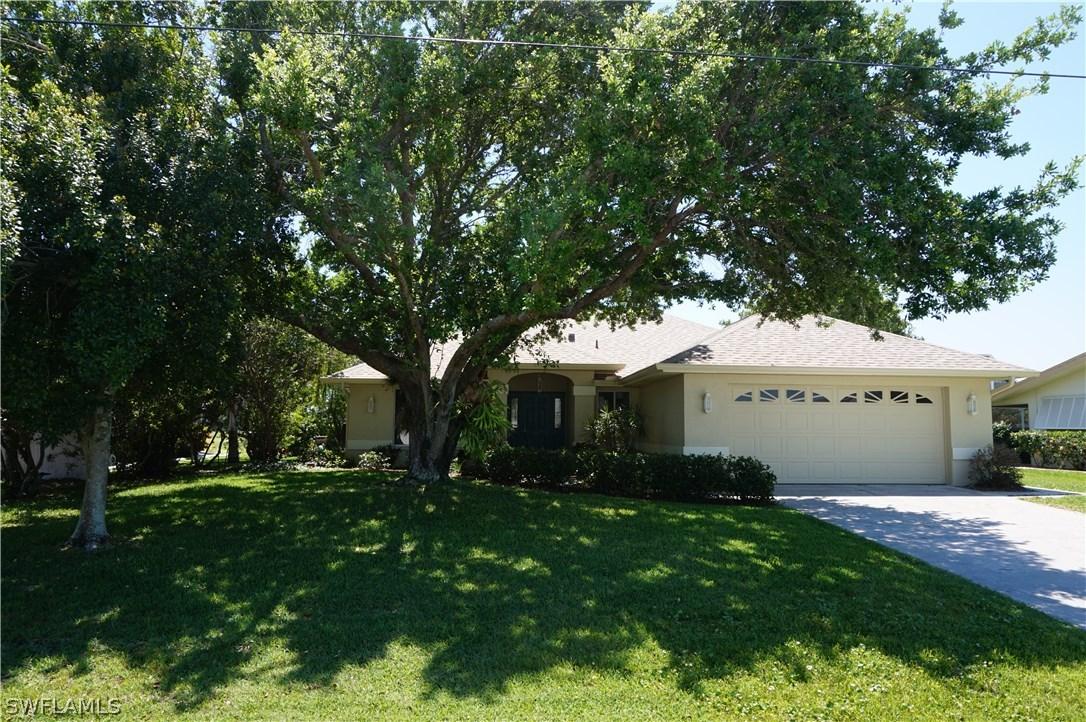 212 SE 9th Ter., Cape Coral, FL 33990