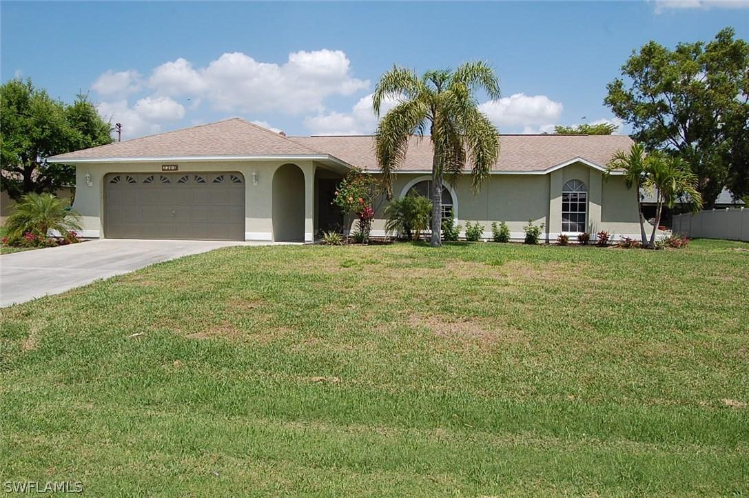 2205 SW 40th Ter., Cape Coral, FL 33914