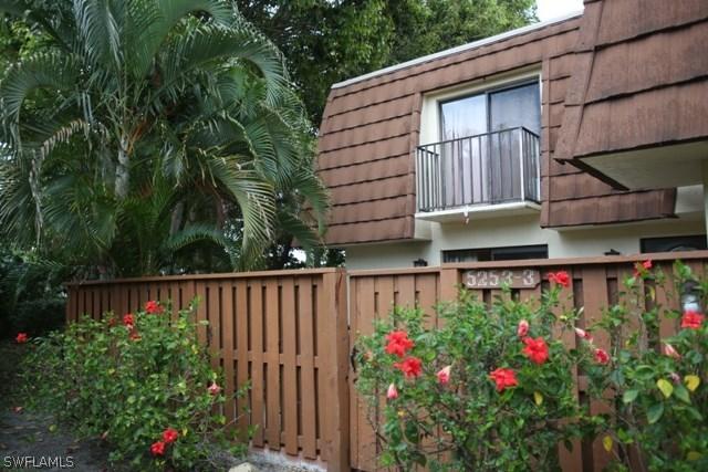 5253 Cedarbend Dr. #3, Fort Myers, FL 33919