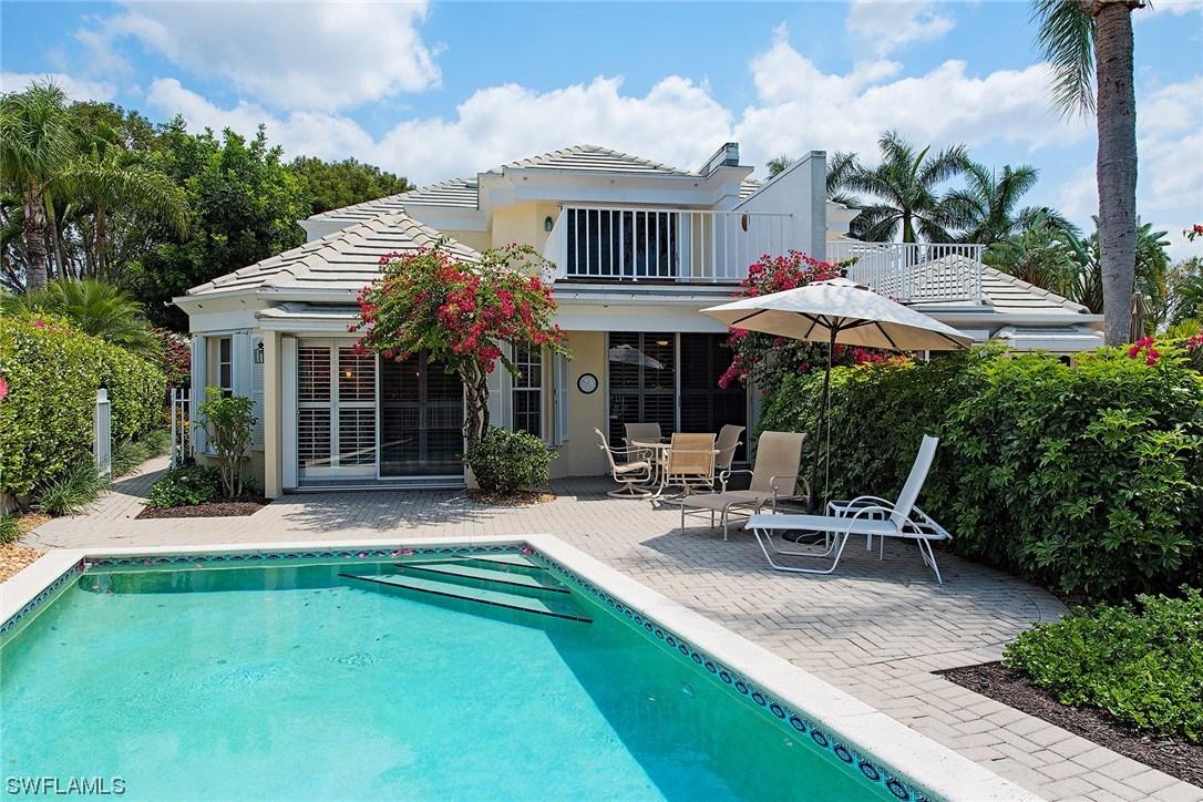 7005 Rue De Marquis, Naples, FL 34108