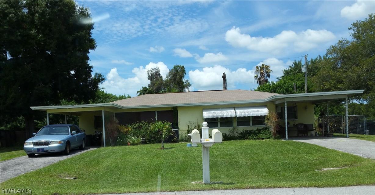 1325 - 1327 Hibiscus Dr., Cape Coral, FL 33909