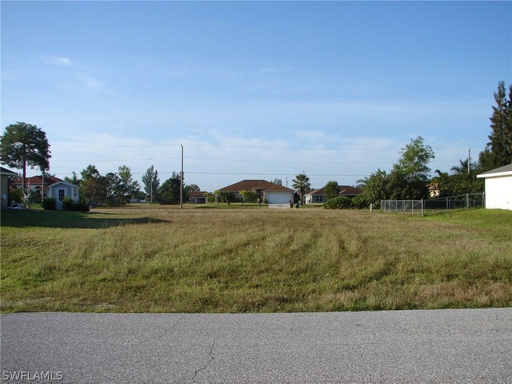 118 NW 15th Ter., Cape Coral, FL 33993