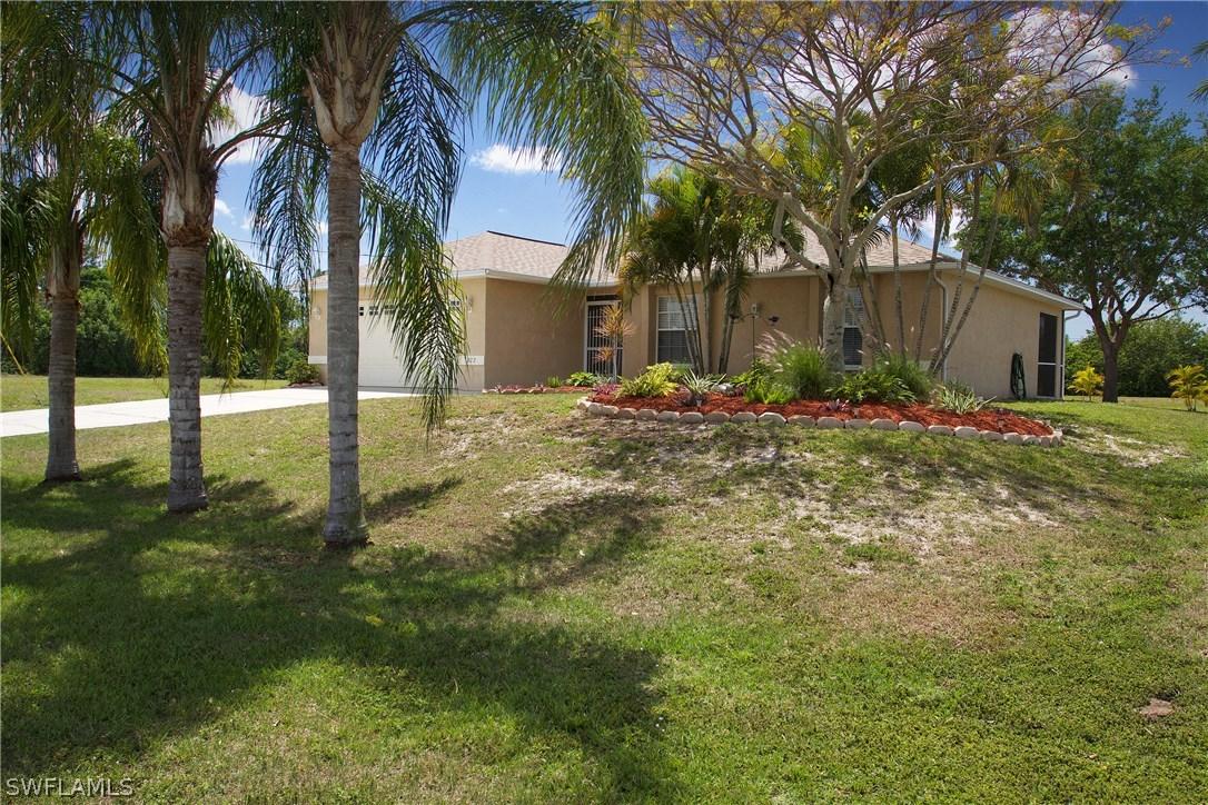 472 NE 3rd Ct., Cape Coral, FL 33909