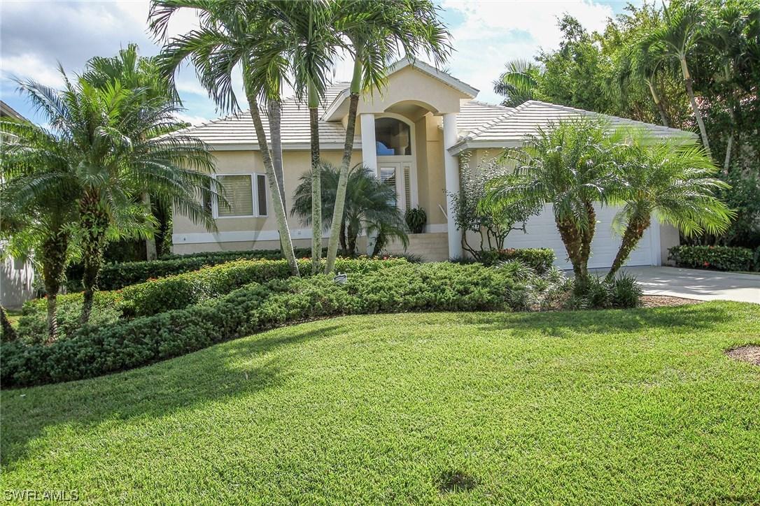 450 13th Ave., Naples, FL 34102