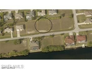 405 NE 9th St., Cape Coral, FL 33909