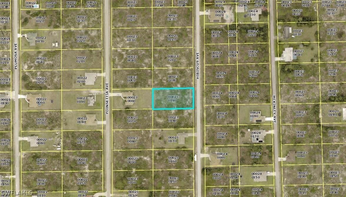 913 Hibiscus Ave., Lehigh Acres, FL 33972