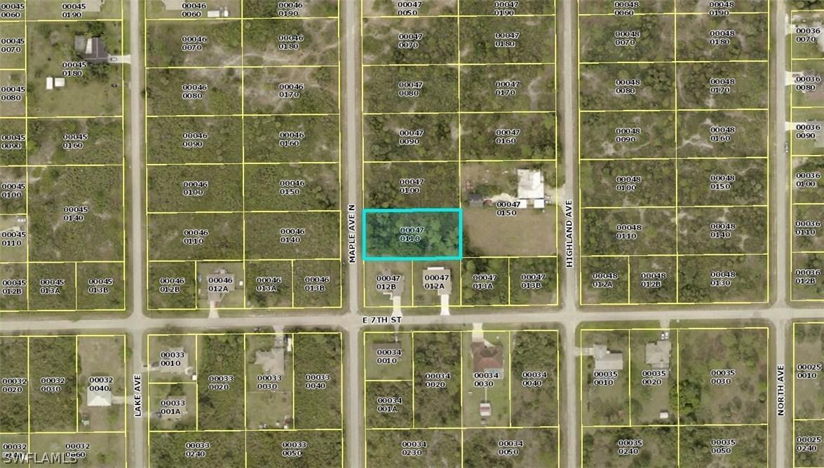 702 Maple Ave., Lehigh Acres, FL 33972