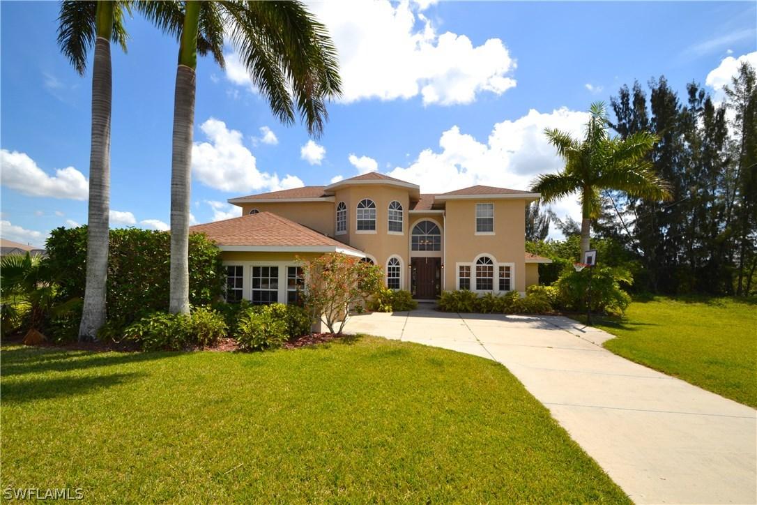 3005 SW 25th Ave., Cape Coral, FL 33914