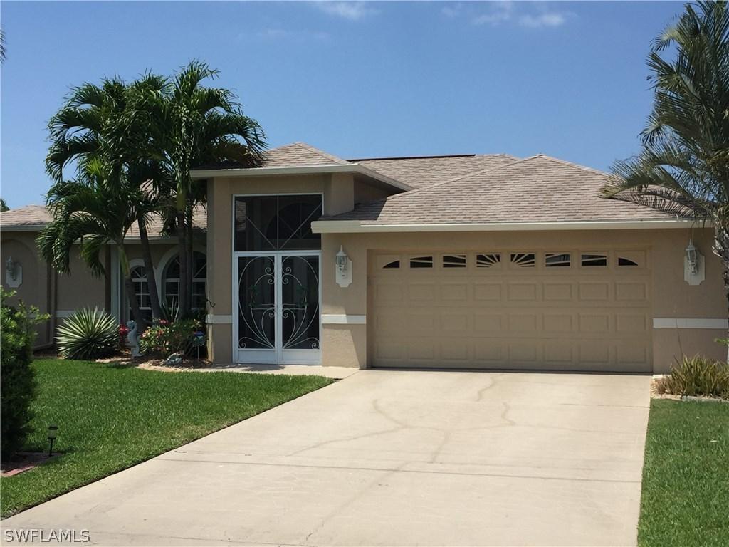 3716 SE 15th Pl., Cape Coral, FL 33904