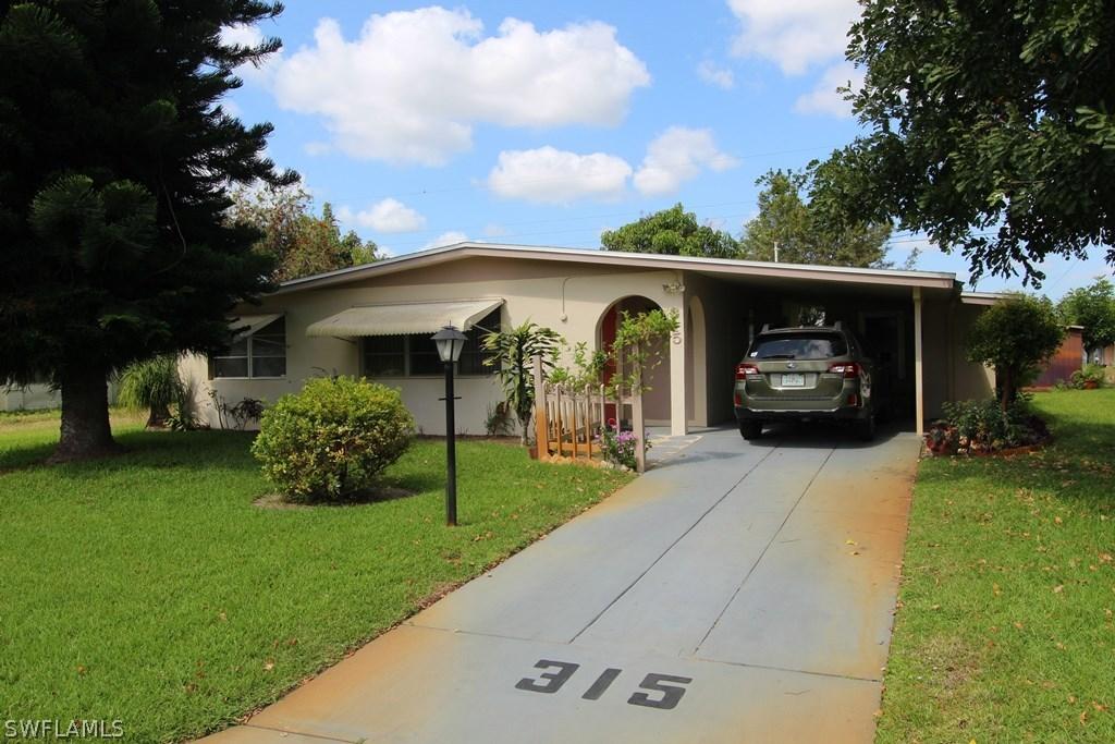 315 Canyon Dr., Lehigh Acres, FL 33936