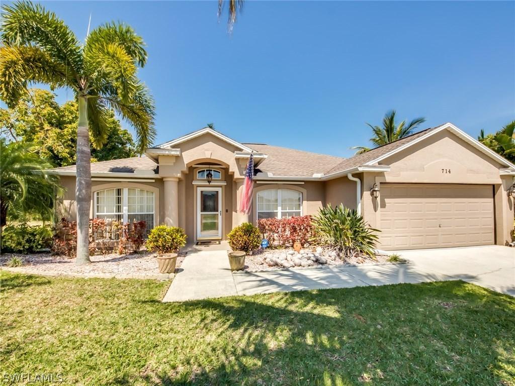 714 SE 8th Pl., Cape Coral, FL 33990