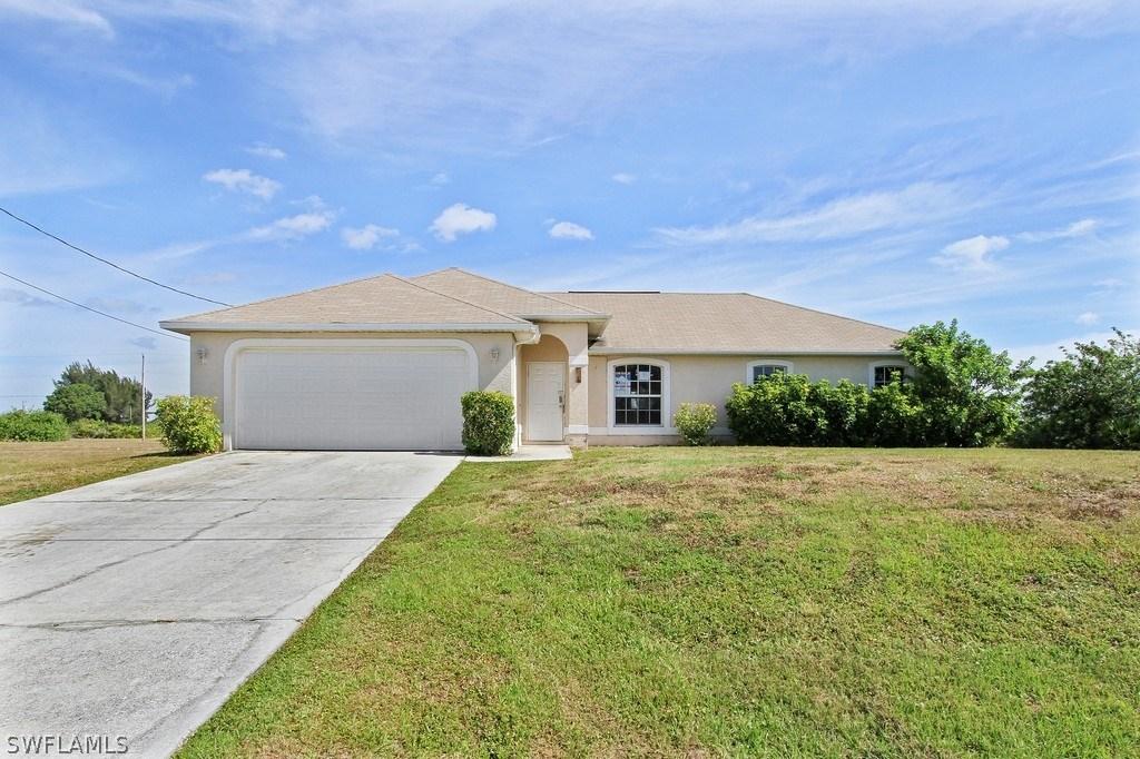 425 NW 17th Ter., Cape Coral, FL 33993