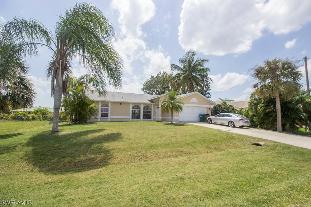 1900 SW 27th Ter., Cape Coral, FL 33914