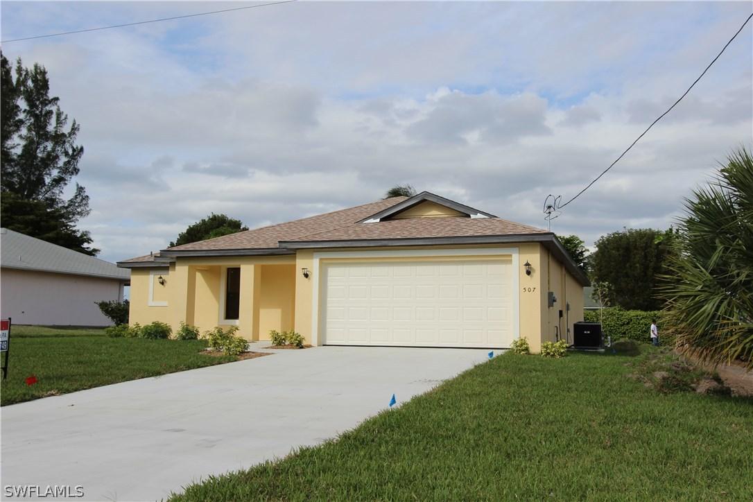 220 SE 4th Ter., Cape Coral, FL 33990