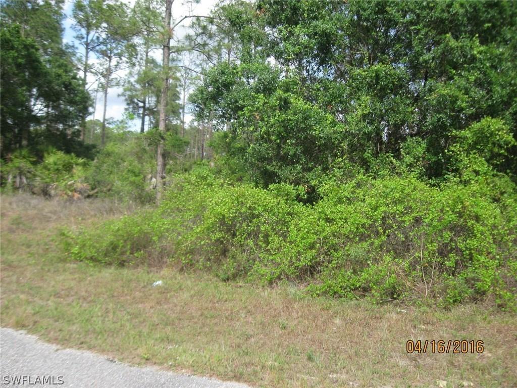 904 Louis Ave., Lehigh Acres, FL 33972