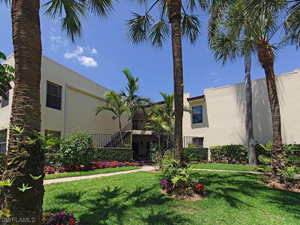 802 10th Ave., Naples, FL 34102