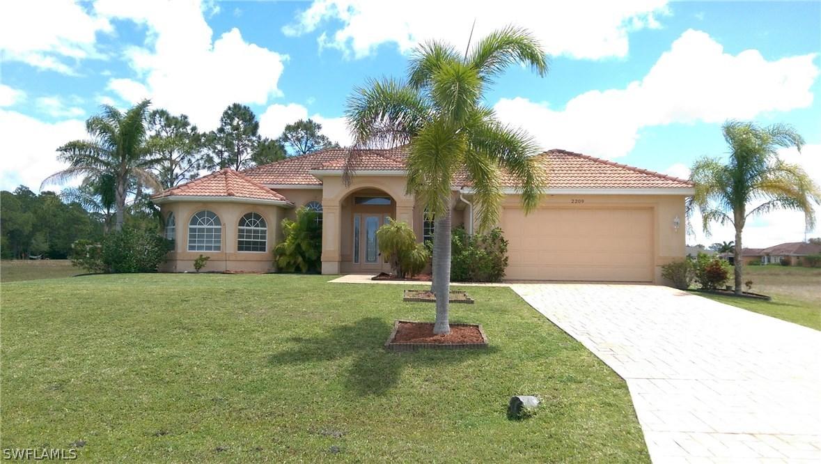 2209 NW 26th Pl., Cape Coral, FL 33993
