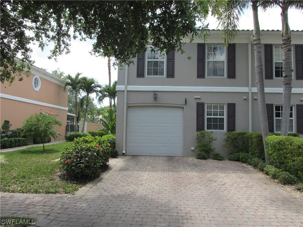 5389 Cove Cir., Naples, FL 34119