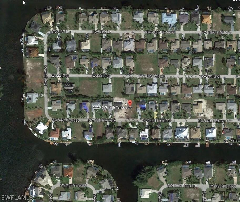 2225 SW 44th Ter., Cape Coral, FL 33914