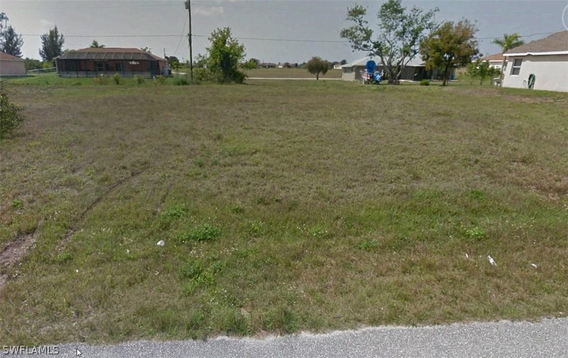 2102 NE 20th Ter., Cape Coral, FL 33909