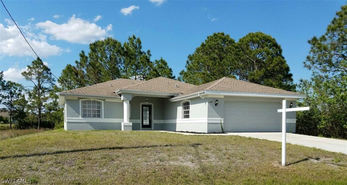 1147 Welland St., Lehigh Acres, FL 33974