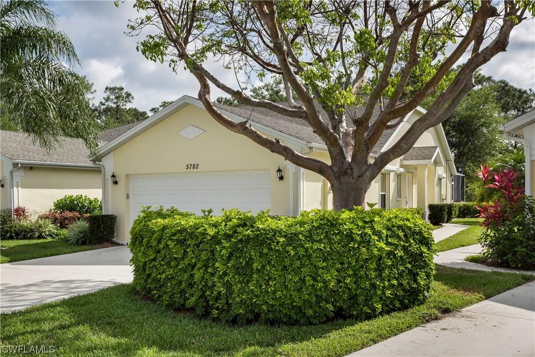 5782 Greenwood Cir., Naples, FL 34112