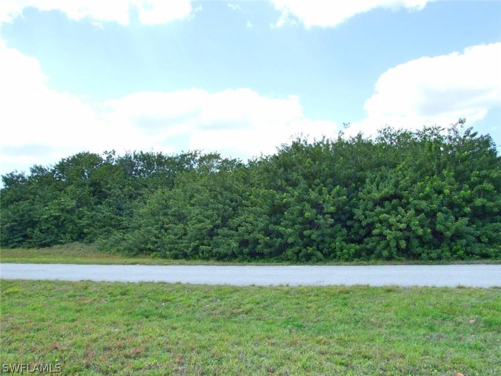 1306 NE 12th Pl., Cape Coral, FL 33909