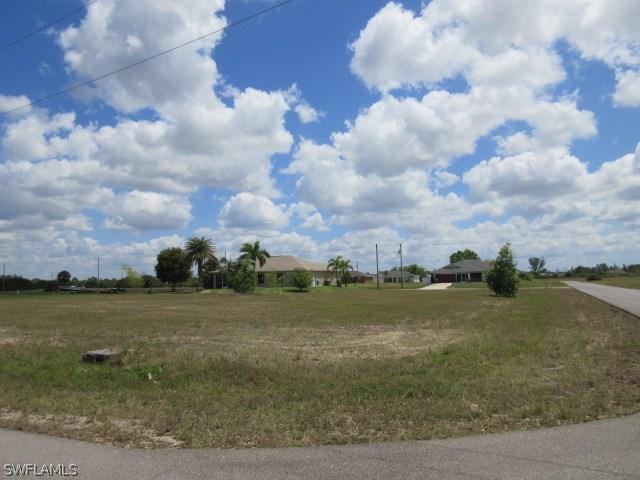 1220 NE 41st Ter., Cape Coral, FL 33909