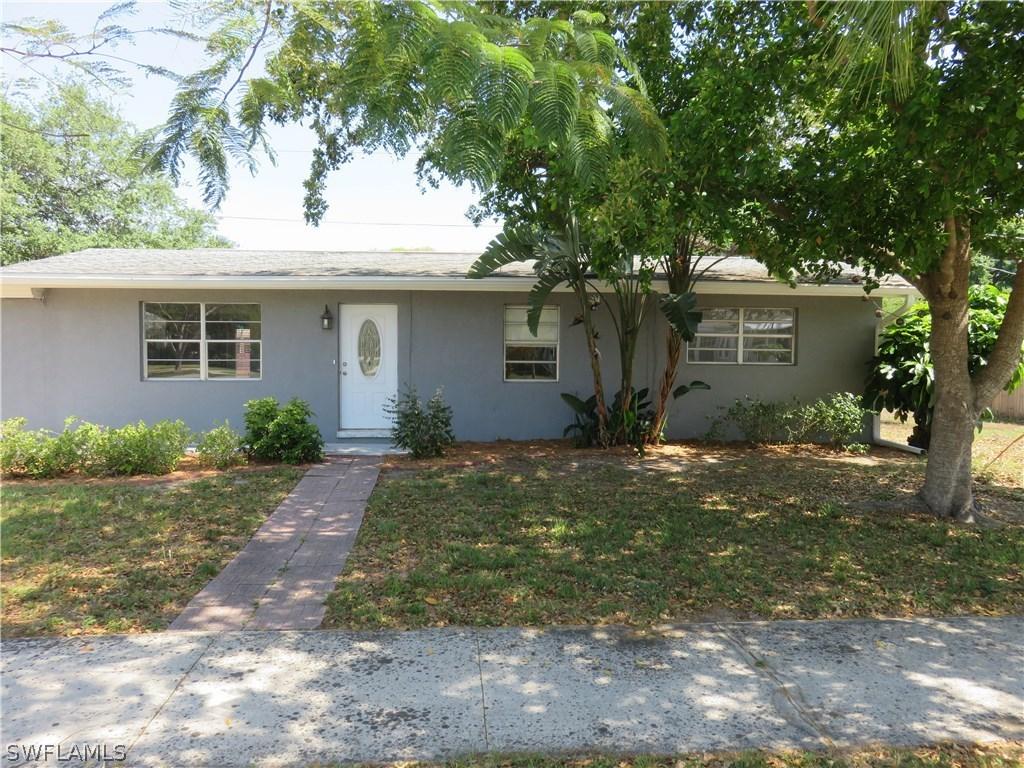 1511 Linhart Ave., Fort Myers, FL 33901