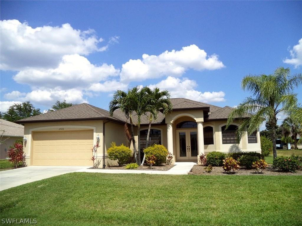 2925 SE 8th Pl., Cape Coral, FL 33904