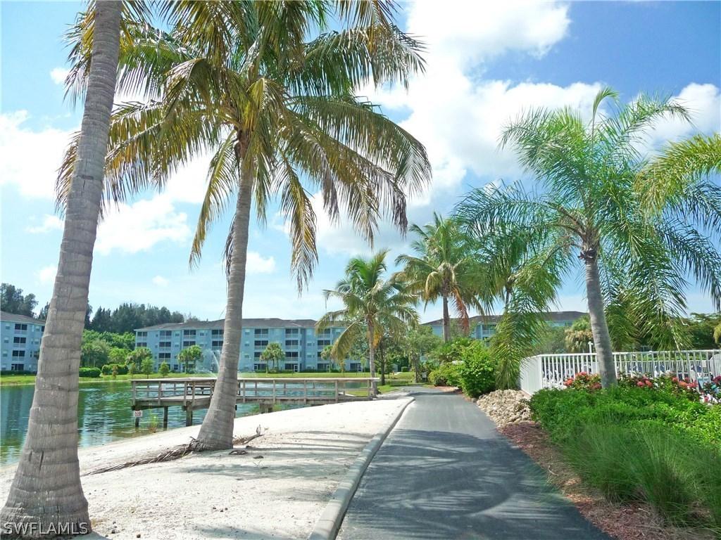 16605 Lake Circle Dr. #326, Fort Myers, FL 33908