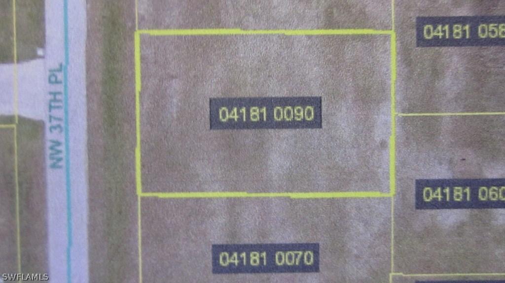 617 NW 37th Pl., Cape Coral, FL 33993