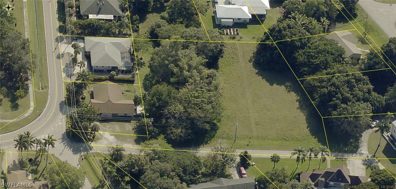 12841 Mai Tai Ln., Fort Myers, FL 33908