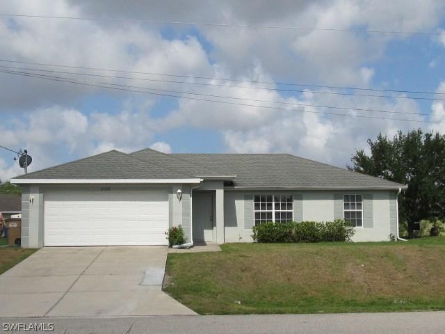2106 NE 22nd Pl., Cape Coral, FL 33909