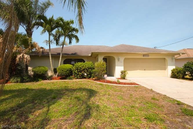 3118 SE 19th Pl., Cape Coral, FL 33904