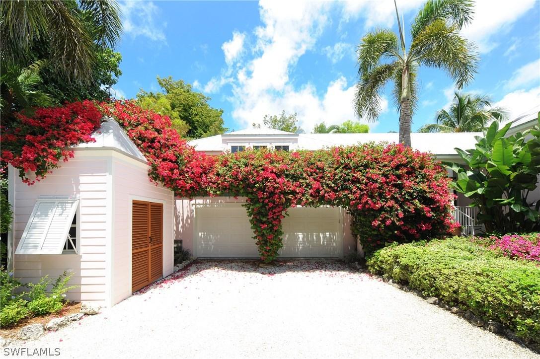 1018 Whisperwood Way, Sanibel, FL 33957