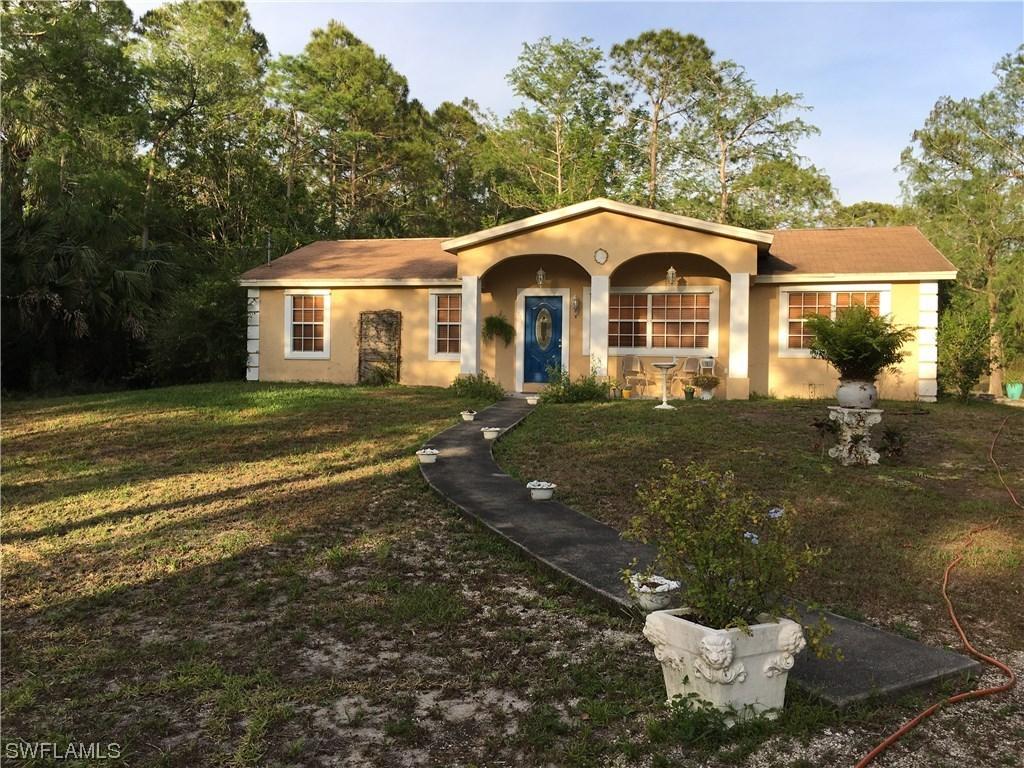 370 25th St., Naples, FL 34117