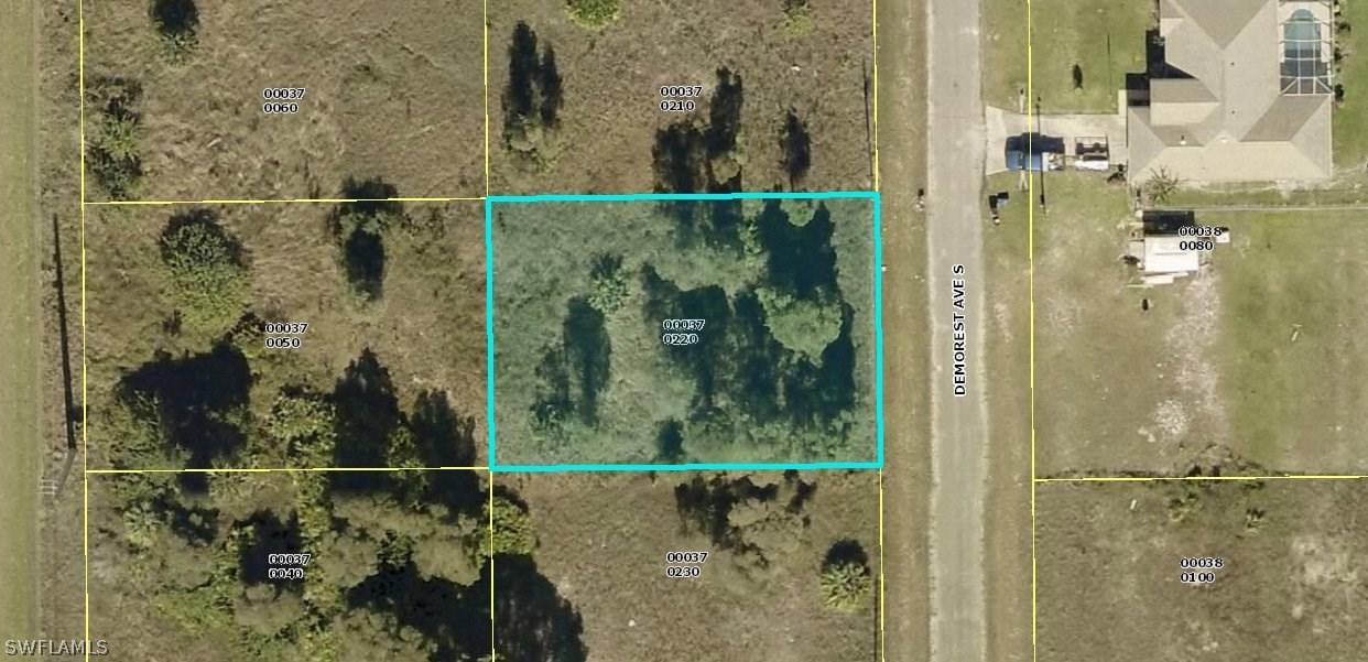 760 Demorest Ave., Lehigh Acres, FL 33974