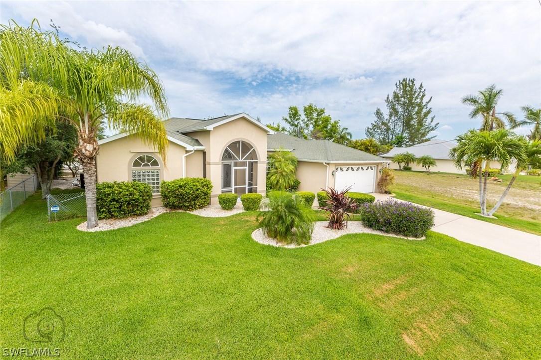 4218 SW 12th Pl., Cape Coral, FL 33914