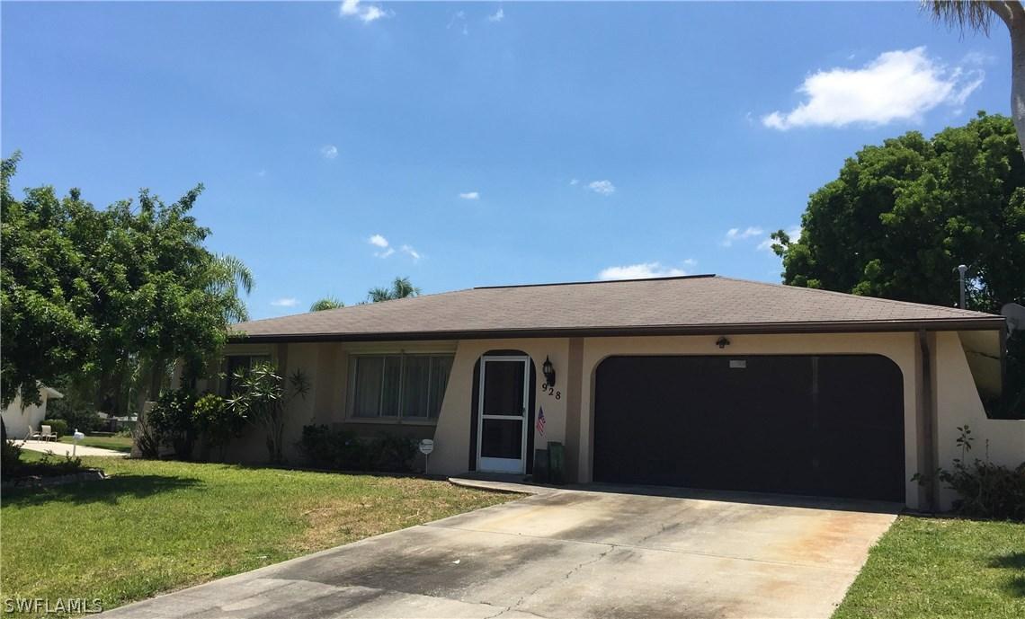 928 SE 17th Ter., Cape Coral, FL 33990