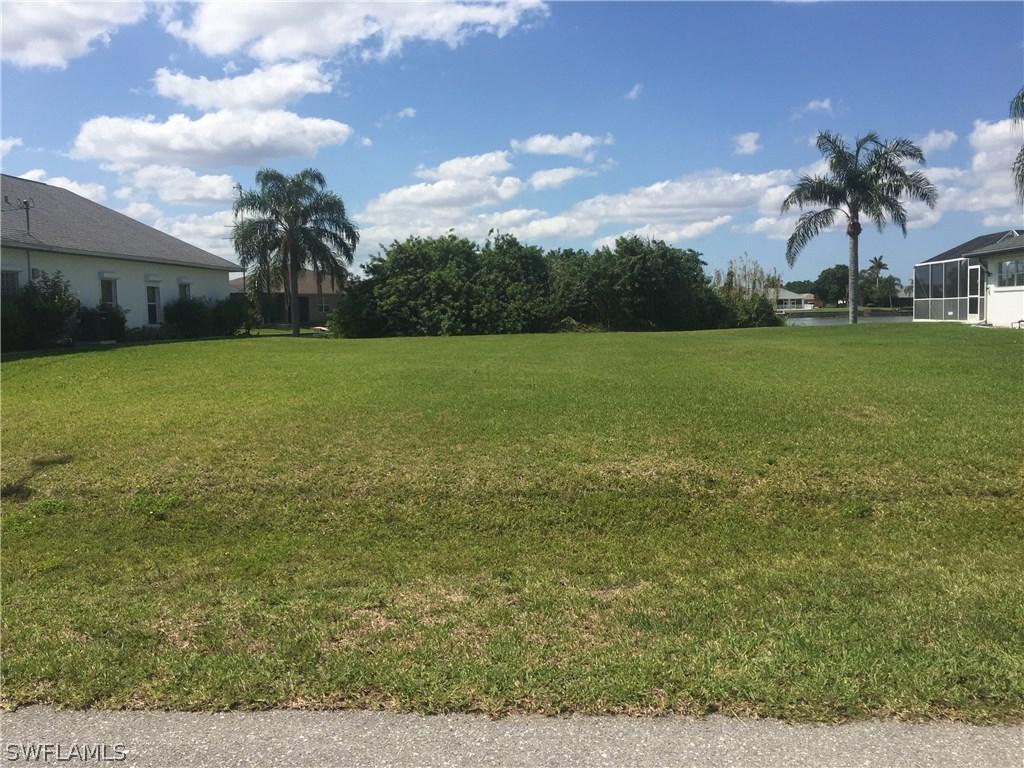 2022 NE 4th Ter., Cape Coral, FL 33909