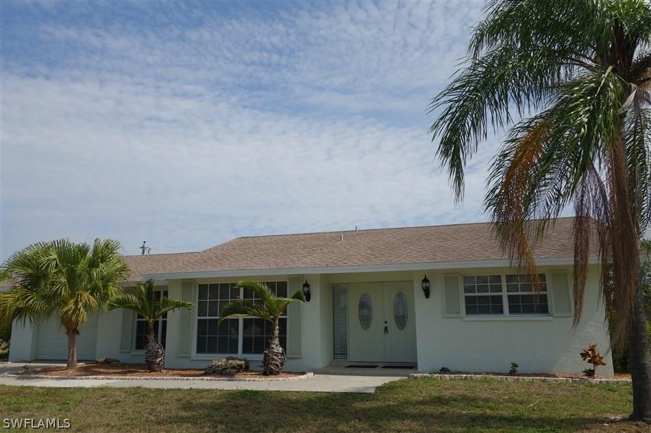 907 SE 22nd St., Cape Coral, FL 33990