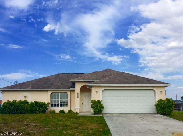 2121 NW 16th Pl., Cape Coral, FL 33993
