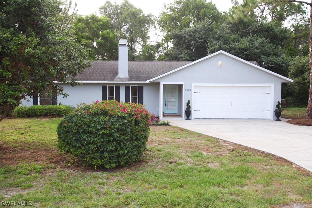 8229 Sanibel Blvd., Fort Myers, FL 33967